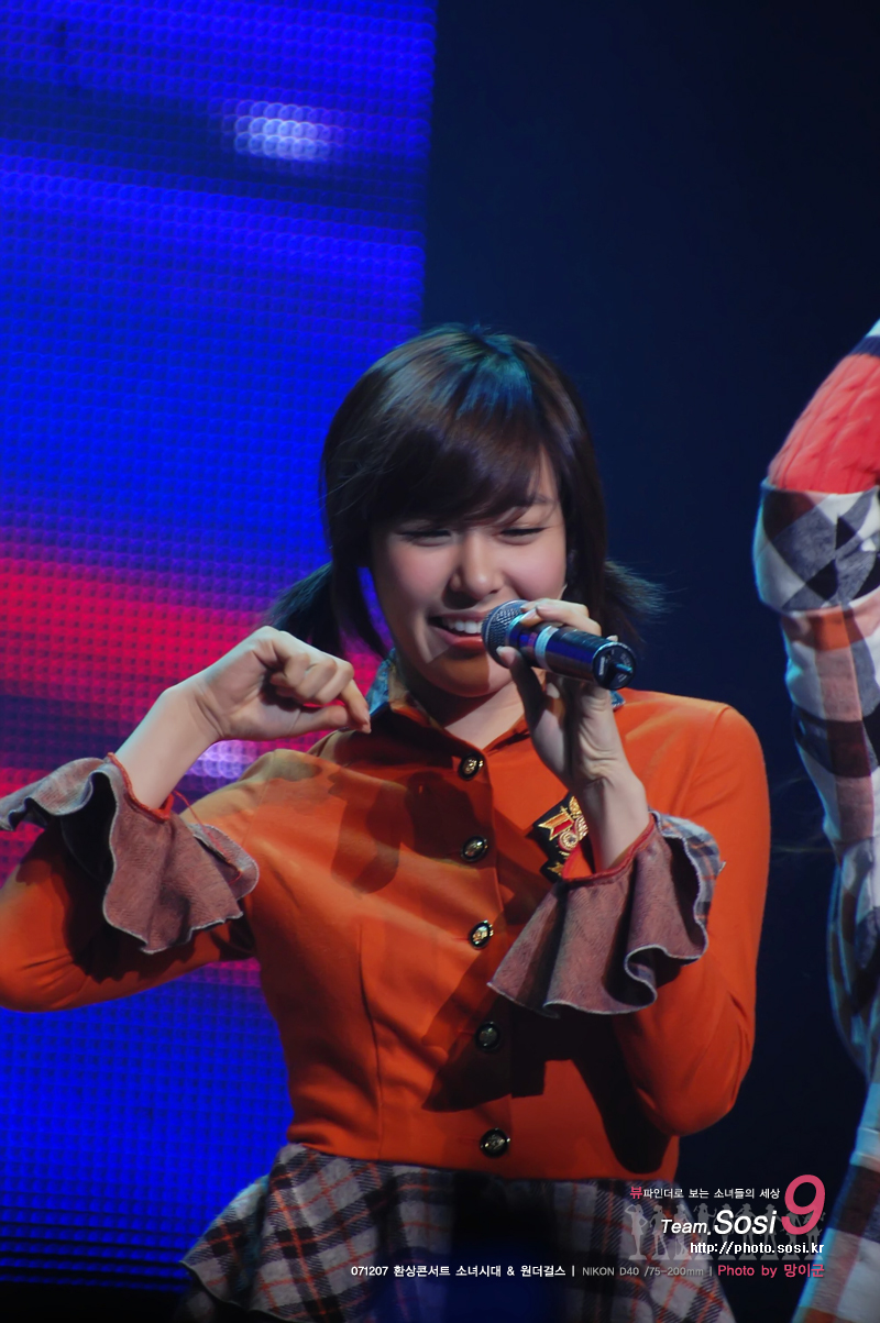 [PIC+VID+GIF][3-2-2012] *♫♥♫* Mushroom's HOUSE *♫♥♫* We're FANYTASTIC *♫♥♫* The Sharing Center *♫♥♫* - Page 33 Download